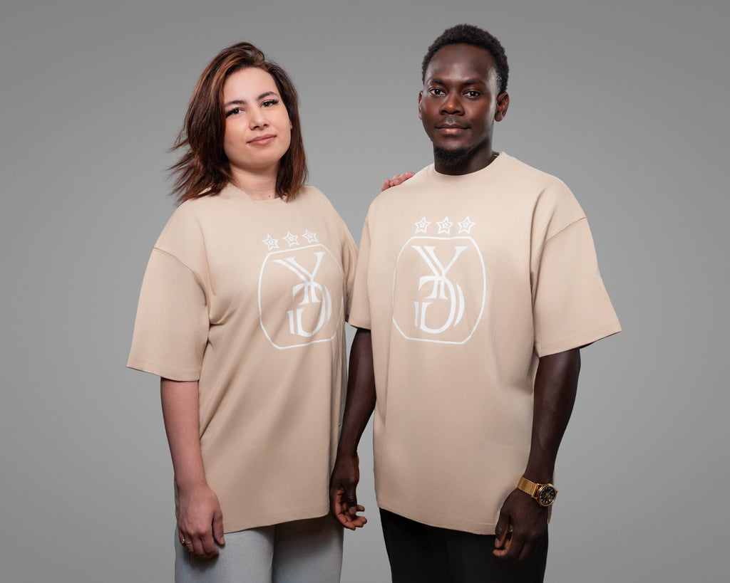 T-shirt, YG