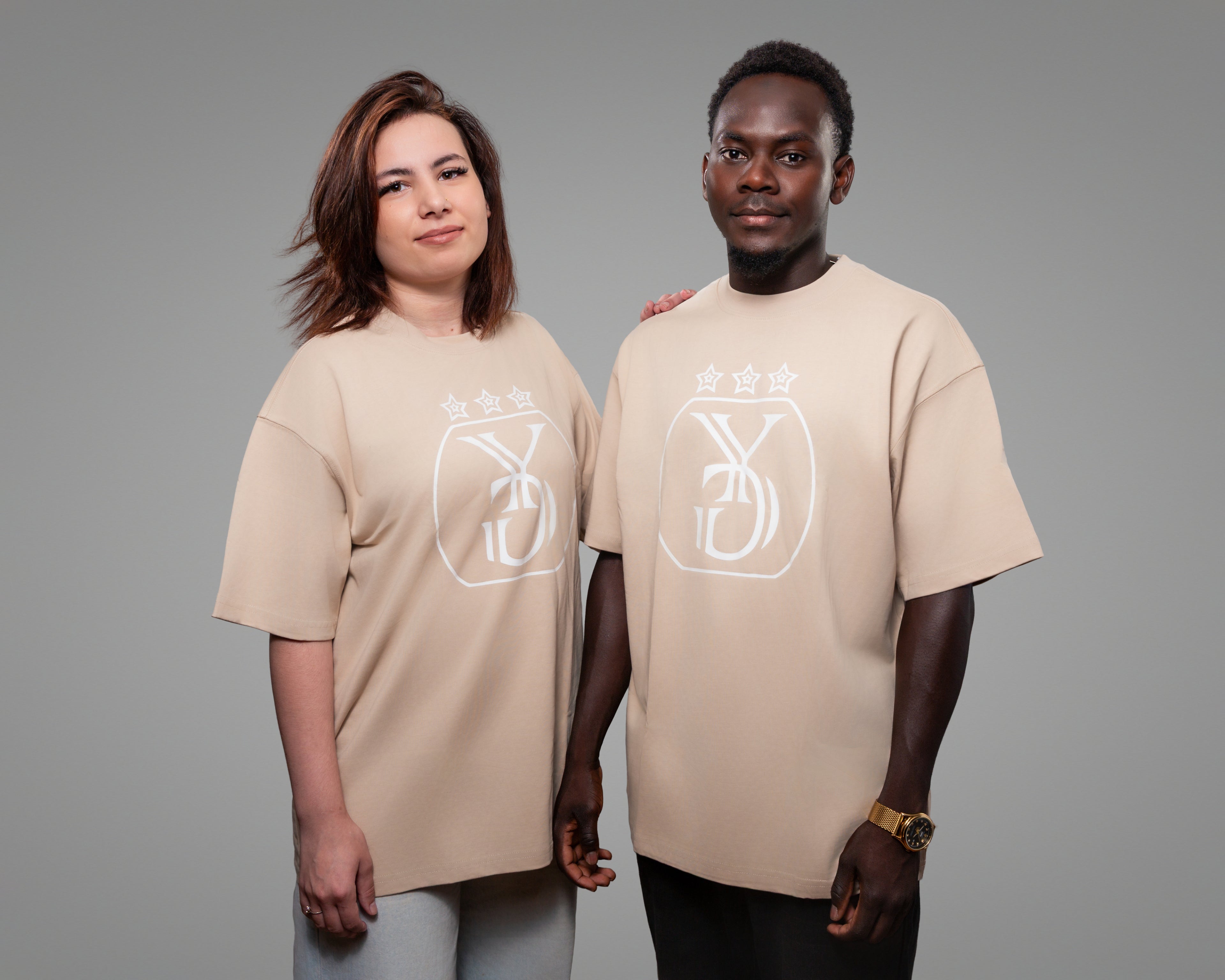 T-shirt, YG