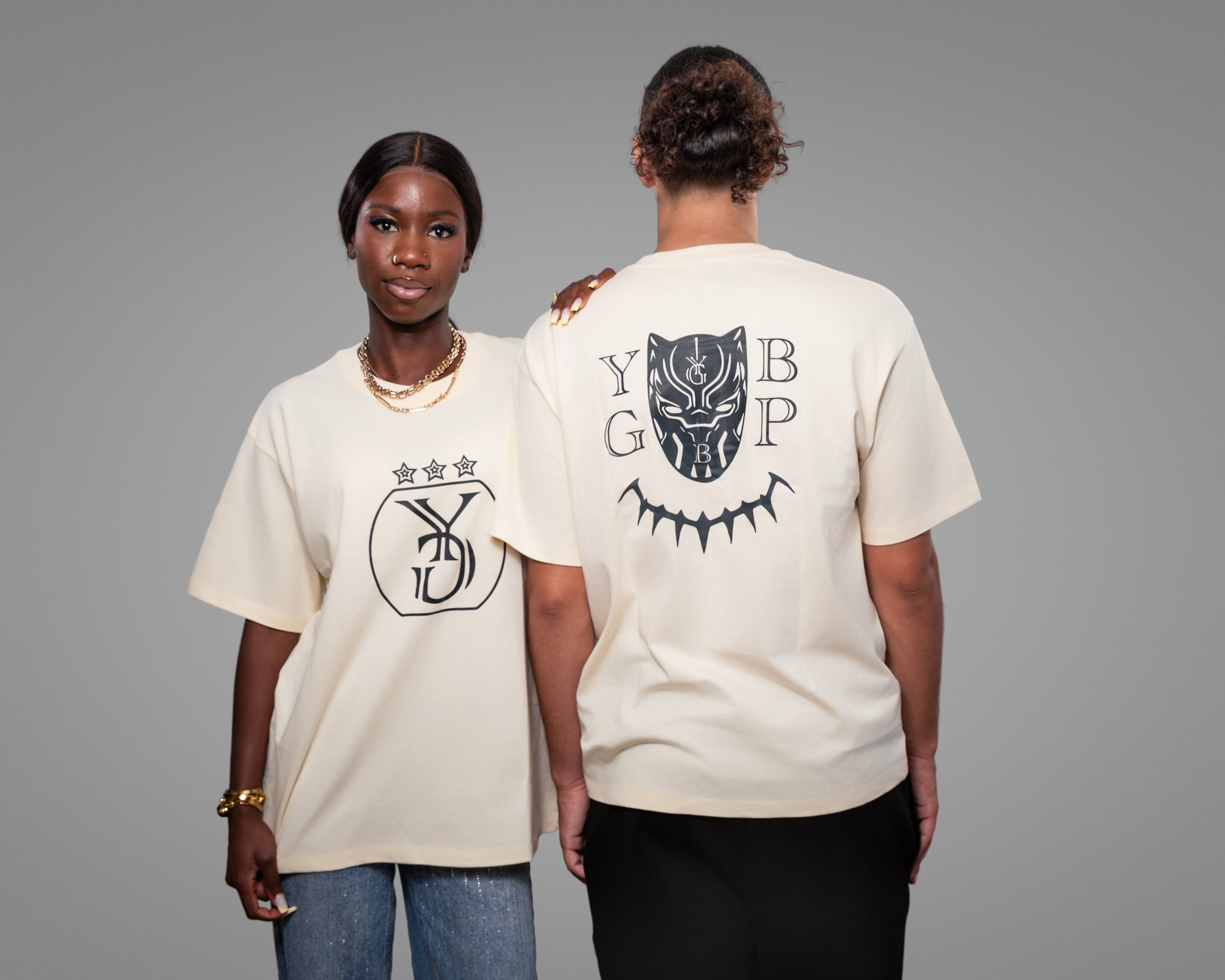 T-shirt, YG